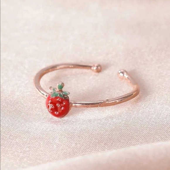 🍓New strawberry cuff ring - Picture 3 of 3